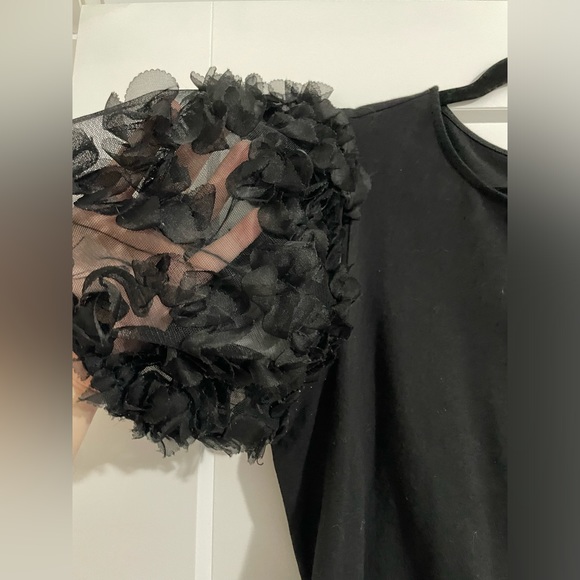 Black Top - Picture 2 of 3